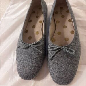 BODEN Soft Felt Gray Ballet Slippers with Bow
